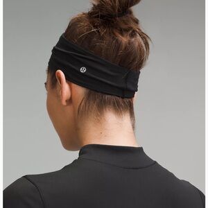 Lululemon head band brand new